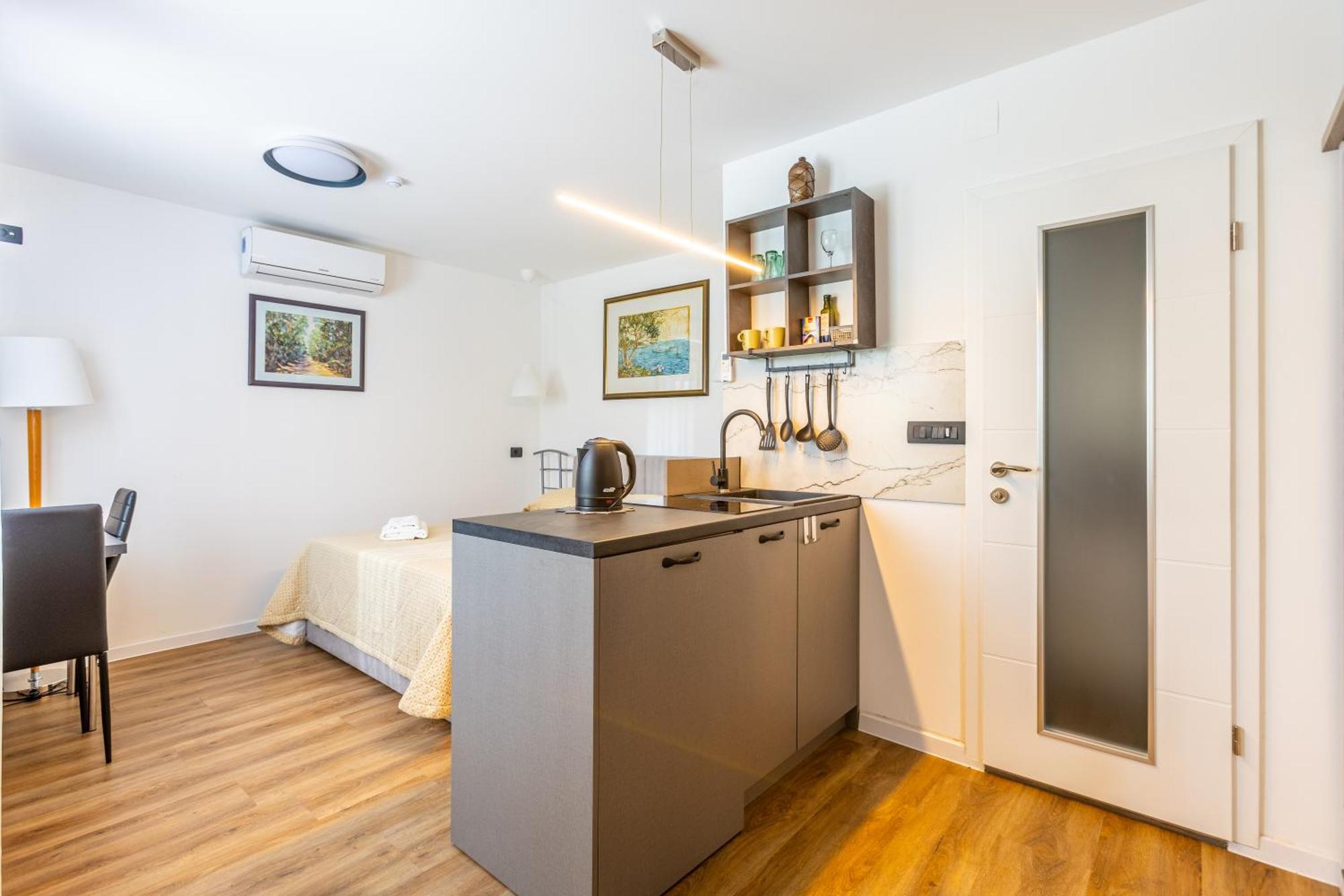 Inn The Center Zagreb Studio Apartment Buitenkant foto