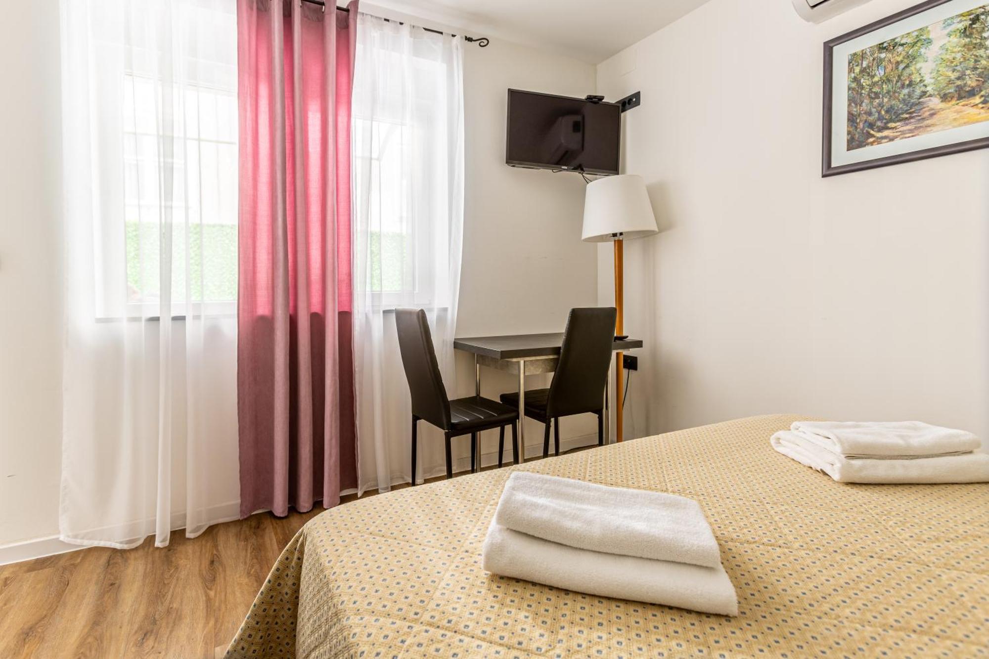 Inn The Center Zagreb Studio Apartment Buitenkant foto